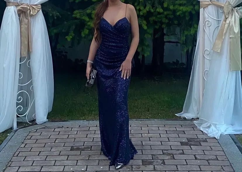 Бална рокля, отлично състояние