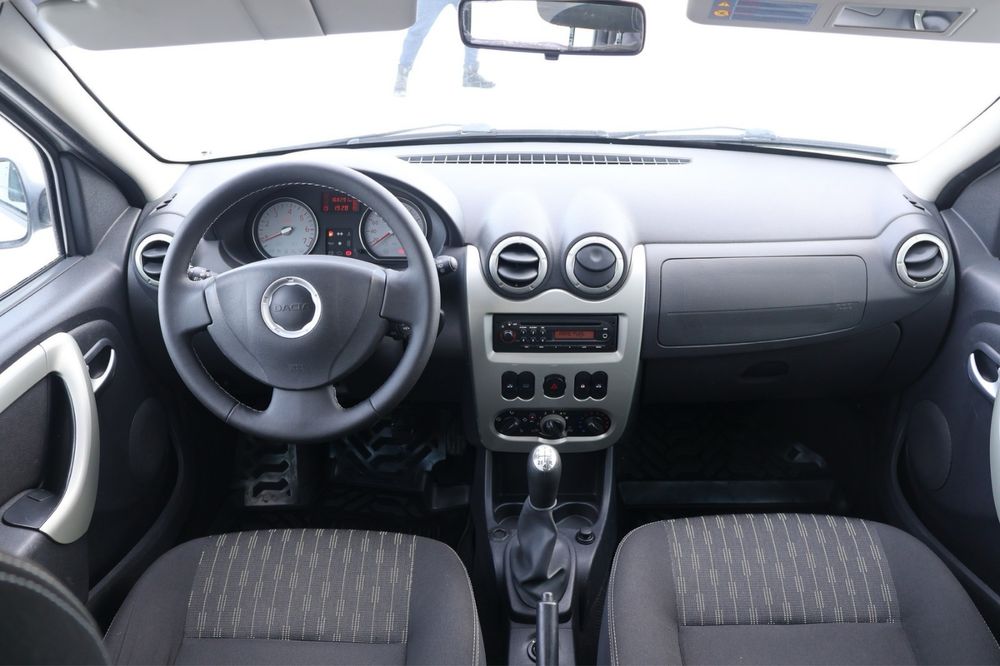 Dacia Logan MCV 2012 1.6 16v Euro5