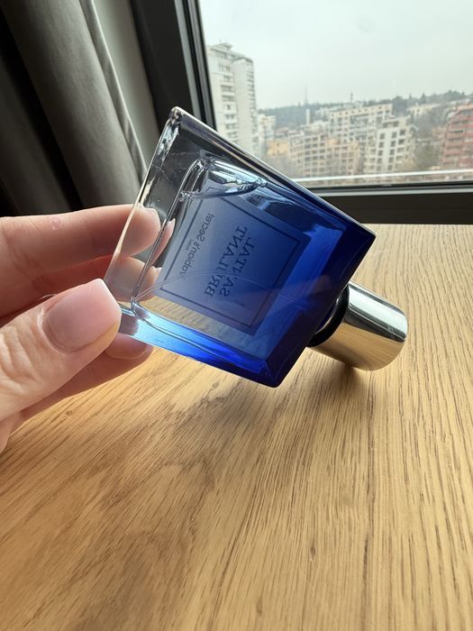 SANTAL BRULANT Чисто нов парфюм