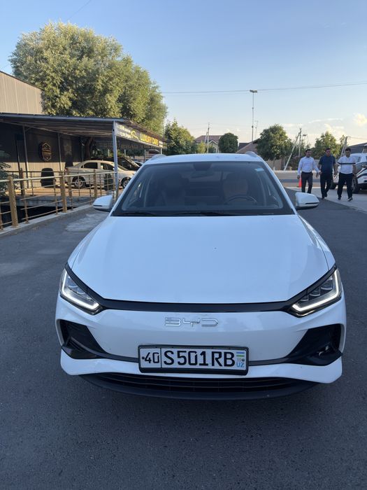 Сотилади BYD E2 нархи орзон