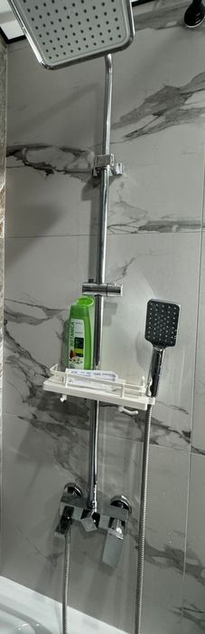Продам смеситель для душа и душевой гарнитур
