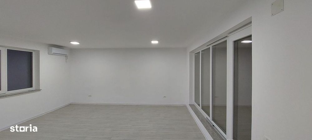 Cladire P+2 (duplex), Otopeni, potrivită pentru activitate comerciala
