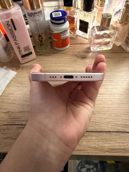 Iphone 15, 128гб,86% АКБ