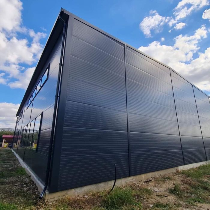 Vand Hala Metalica 10 X 20 completa cu panouri sandwich