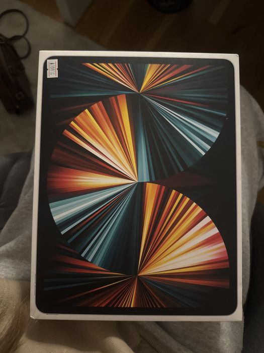 iPad Pro 12.9-inch (5th Generation) Wi-Fi