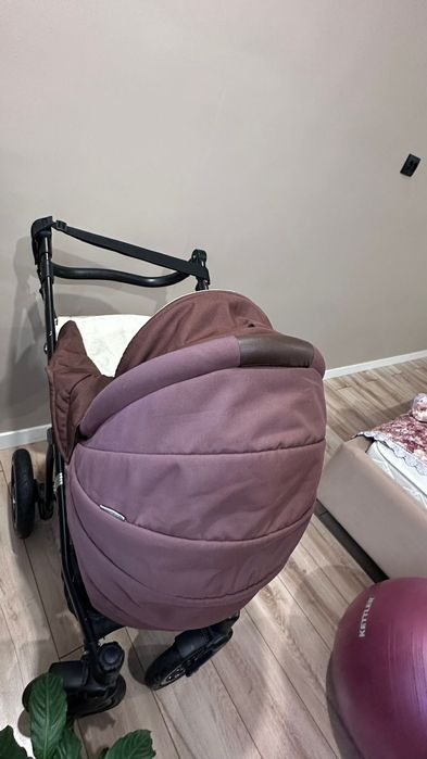 Продам коляску Adamex