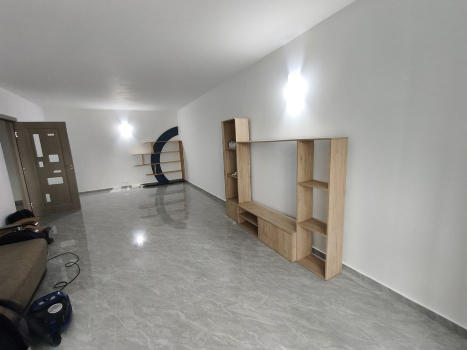64mp/nou/Facturi f.mici/20 min Coresi/ cu vedere spre Magura/încălzire pardoseala.
