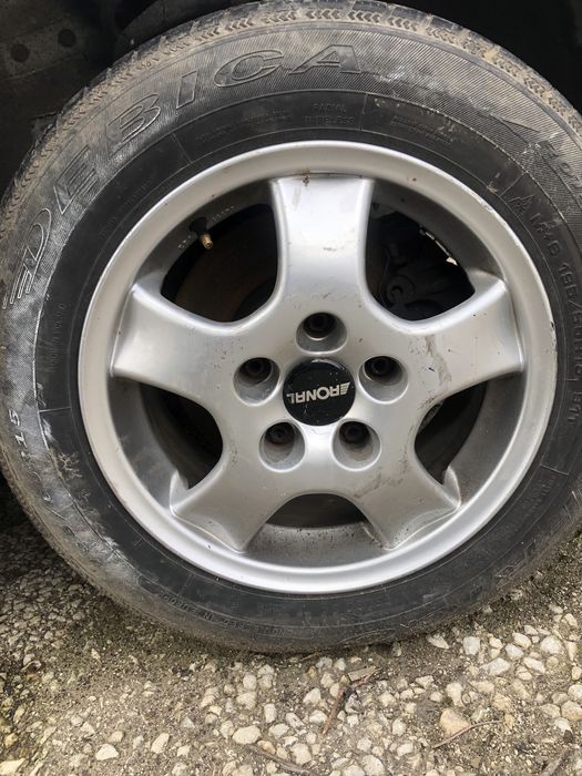 Джанти за БМВ 15 цола с гуми