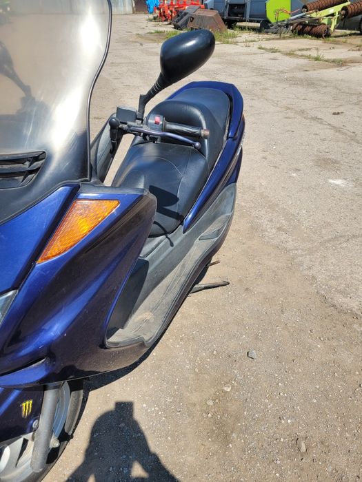 Ямаха маджести 250