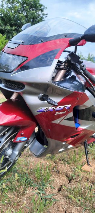 Kawasaki ZX9R ZXR 900