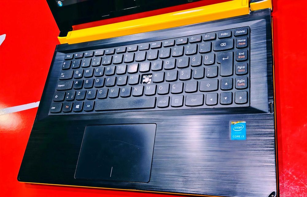 Lenovo Core i3 noutbuk / notebook/Ноутбук