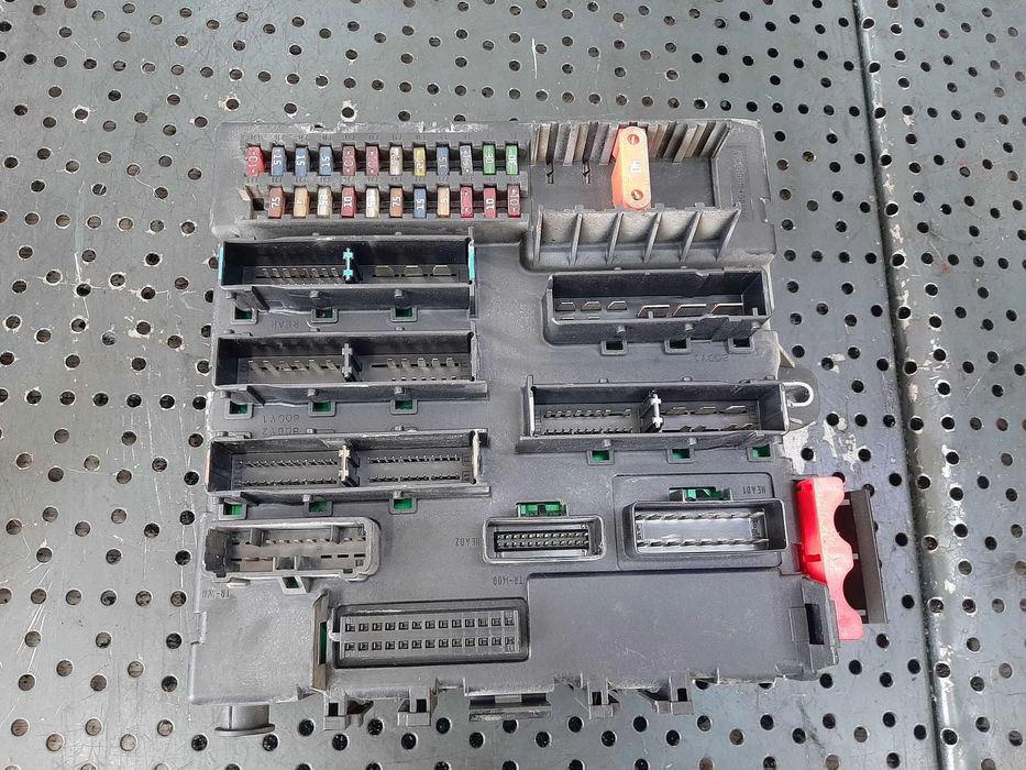 panou sigurate  opel vectra c  1.9 cdti z19dth 13189921 519064505