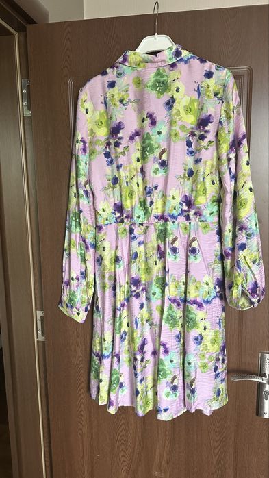 Нова рокля Y.A.S 34 размер zara guess calvin ted baker moschino liu jo