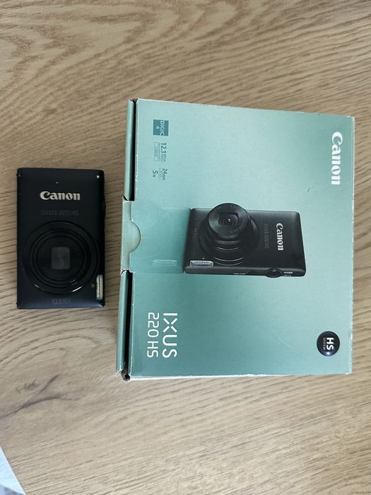 Фотоапарат Canon ixus 220
