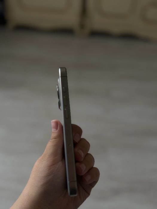 Iphone 15 pro 128 gb 80% емкость ( в ремонте не был)