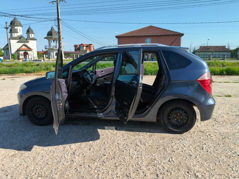 Honda FR-V 2.2 Diesel, 6 locuri, ideală familie
