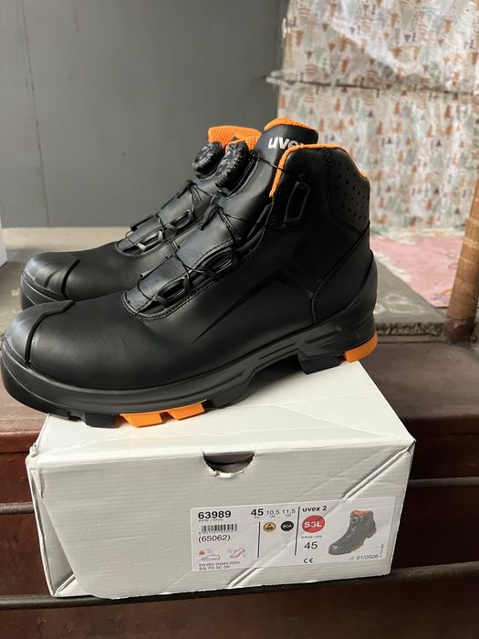 Vand bocanci protectie Uvex cu sistem BOA marimea 45