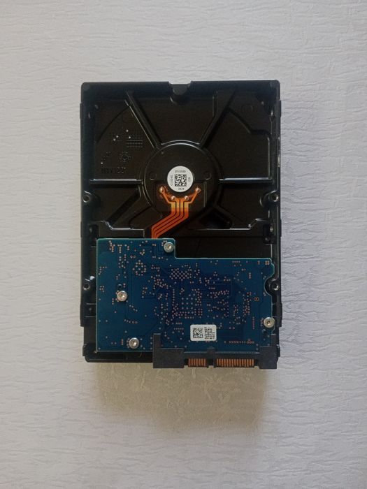 Жесткий диск 1 терабайт