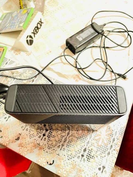 Продавам XBOX 360