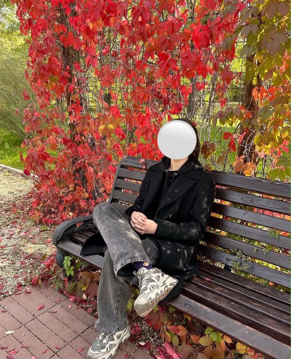 Продам черное пальто