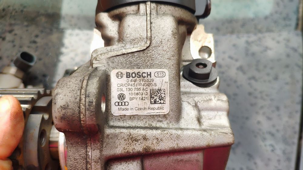 Комплект дюзи с Гнп за AUDI A6 SEAT Skoda VW 08-15 год Ауди 03l130277j