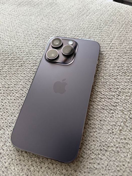 Iphone 14 pro deep purple