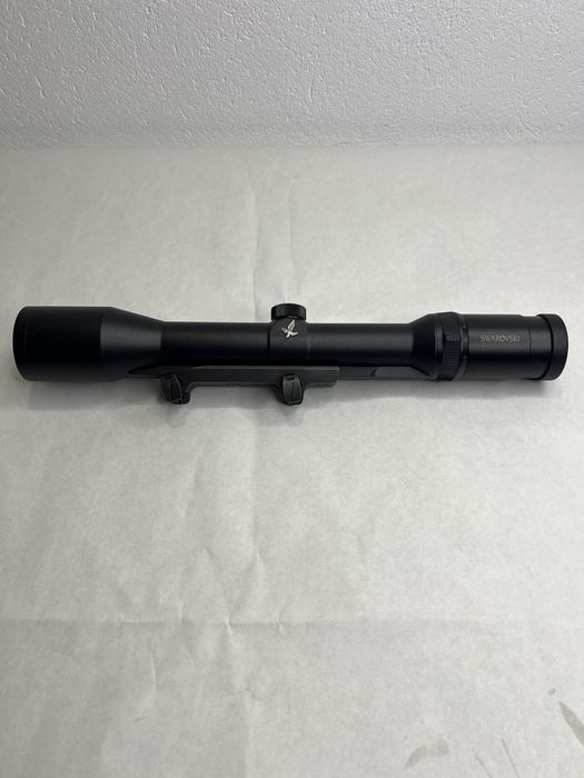Luneta Swarovski 2,5-10x42 , cu montura Blaser
