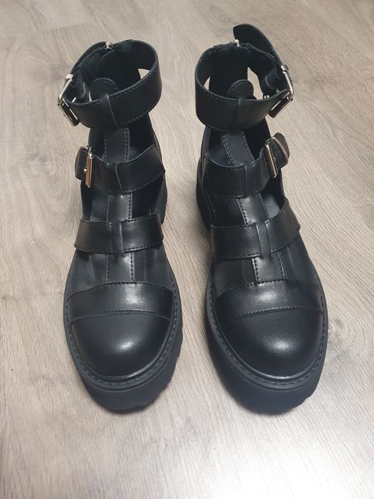 Ghete dama de vara