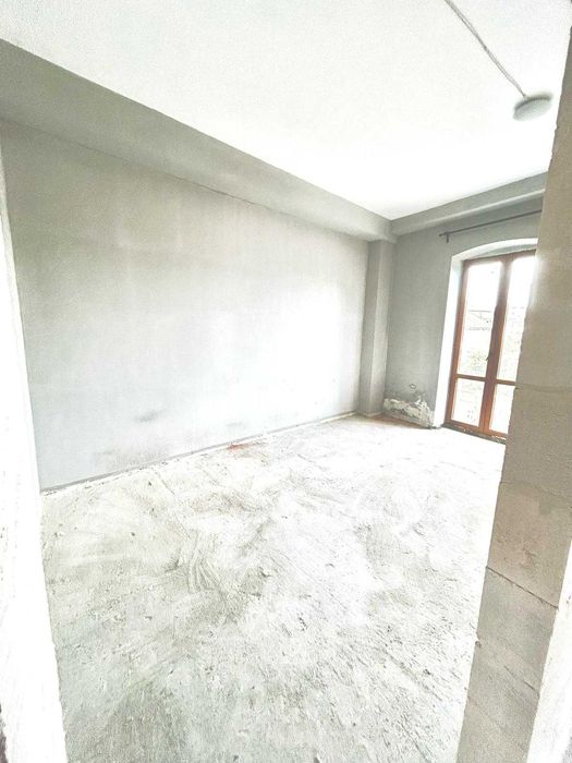 165кв.м., Исторически музей, ет.3, нов, три спални, асансьор