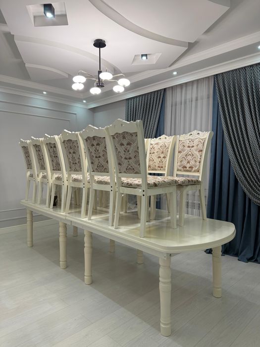 Продам стол и стулья