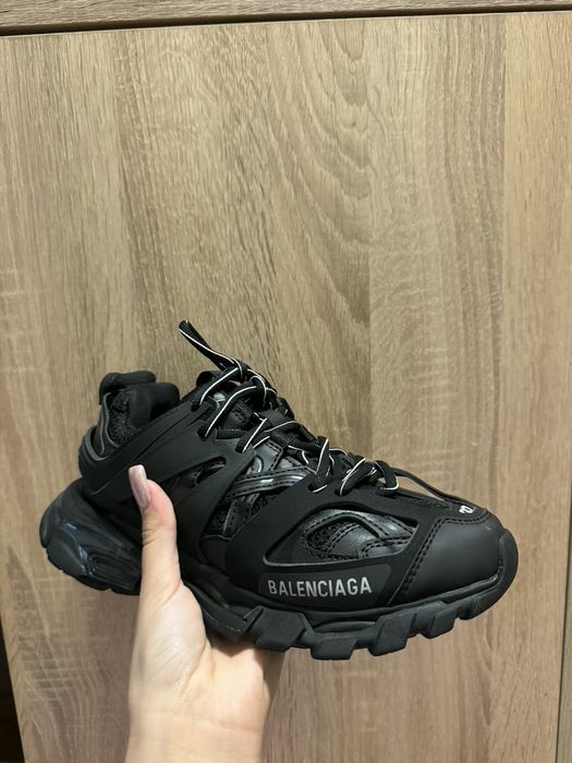 Balenciaga Track