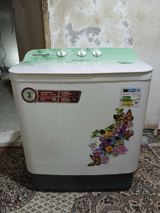 Продаётся стиральная машина полуавтомат гудвел новая.