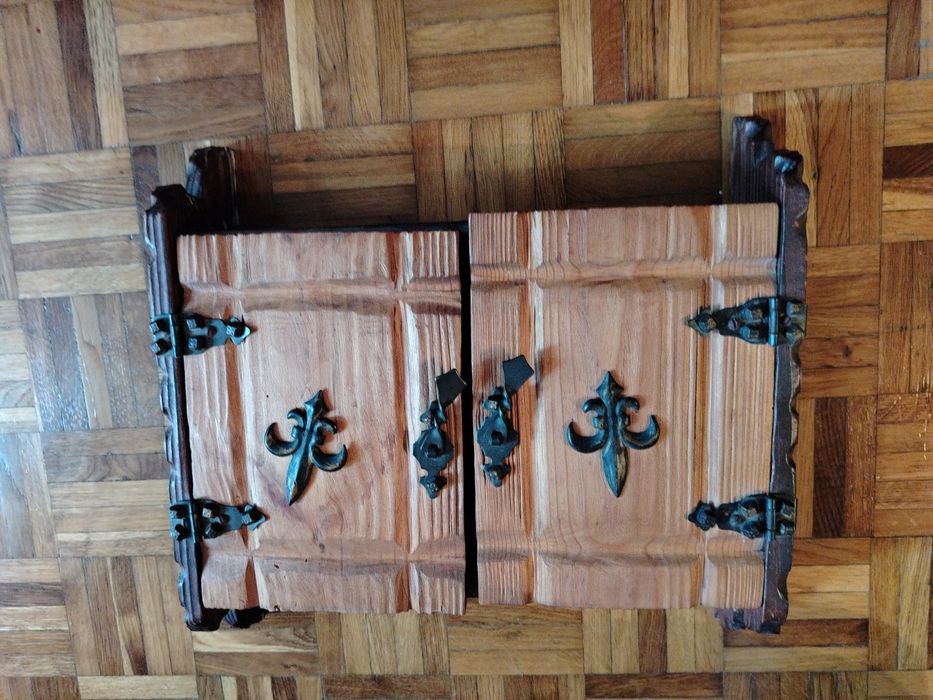 Vand cutie din lemn pentru chei