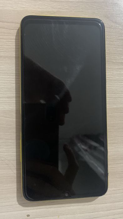 Poco M3 в хорошем состоянии