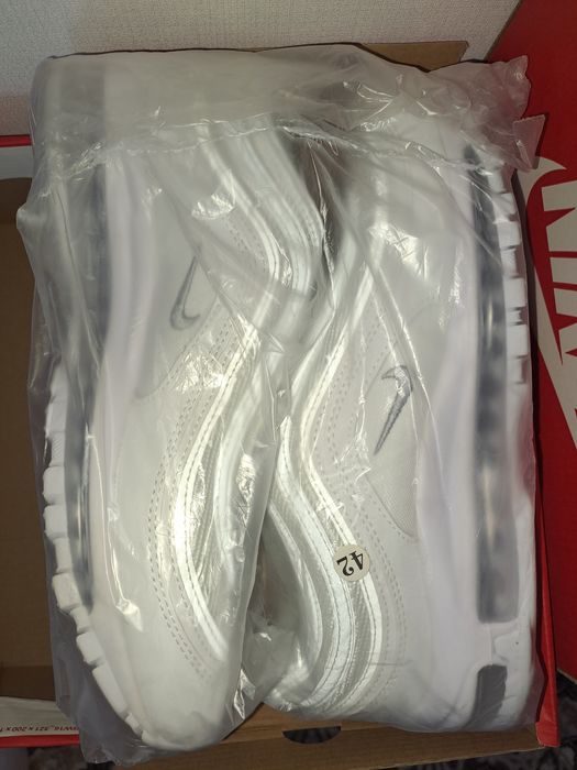 В продаже Nike Air Max 97