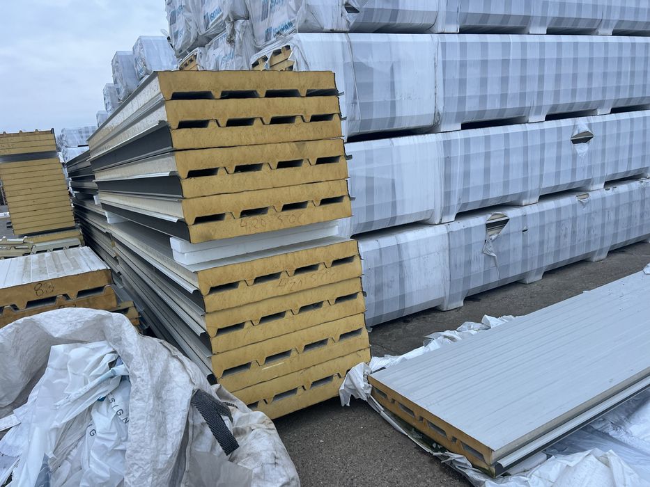 PANOU Sandwich Discount la peste 500 mp