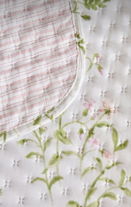 Cuvertura de pat cu doua fete  200 cm/220 cm