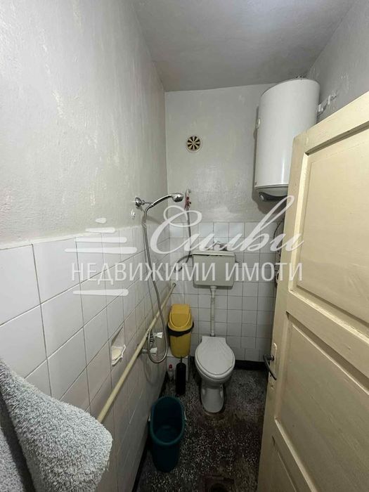 Продава се Двустаен апартамент в Шумен, Добруджански - 60 кв.м за 1148 €/кв.м - Снимка #10