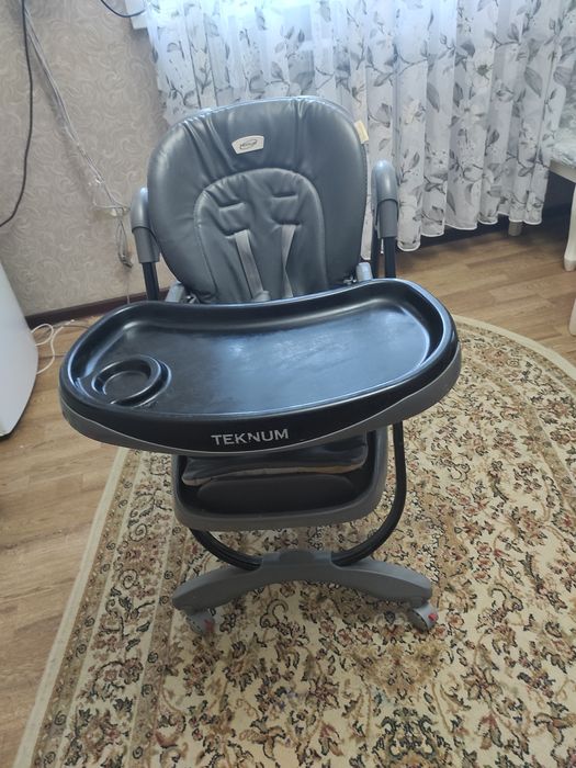 Детский стул для кормления