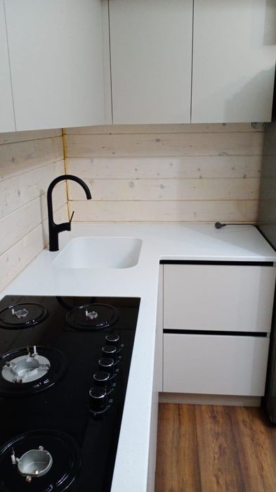 Изготовление столешниц барных стоек из искусственного камня