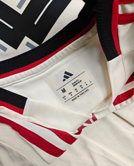 tricou Liverpool Ekitike