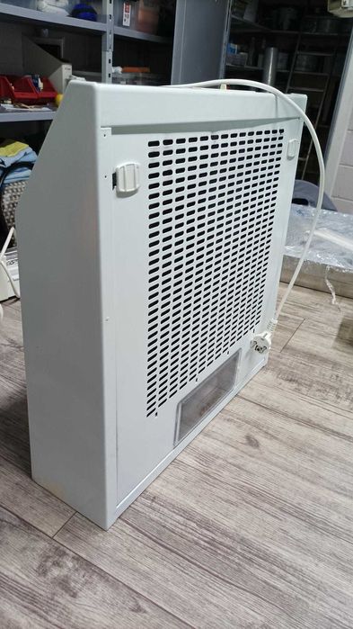 Кухонная вытяжка