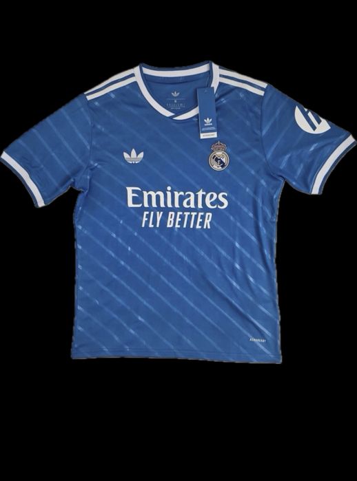 Tricou real madrid