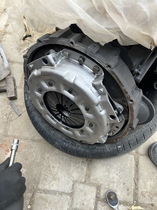 Продам двс FAW 1040