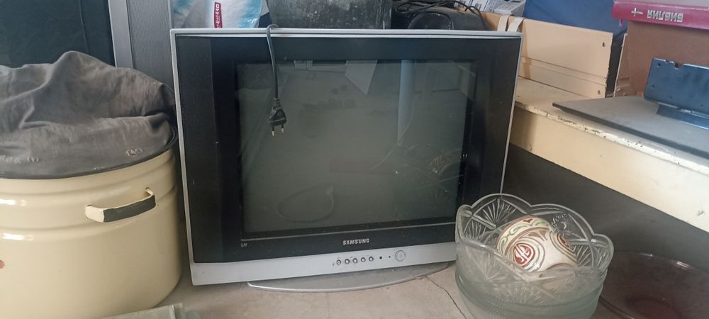 Телевизор Самсунг