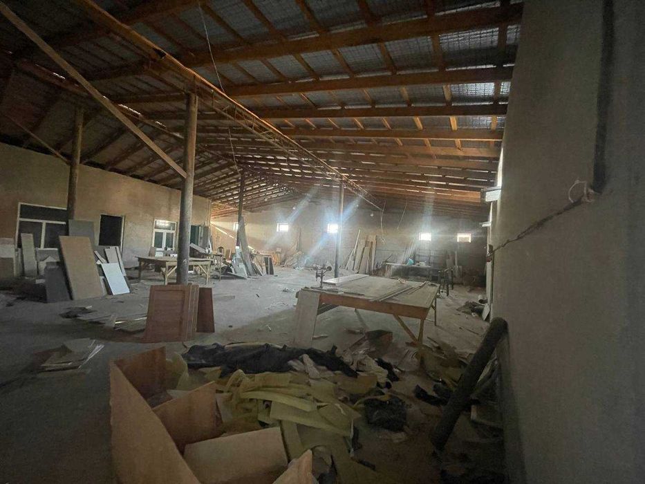 Tayyor tsex ofisi ichida sotiladi