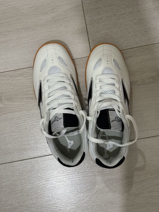 Новые кроссовки Мизуно mizuno