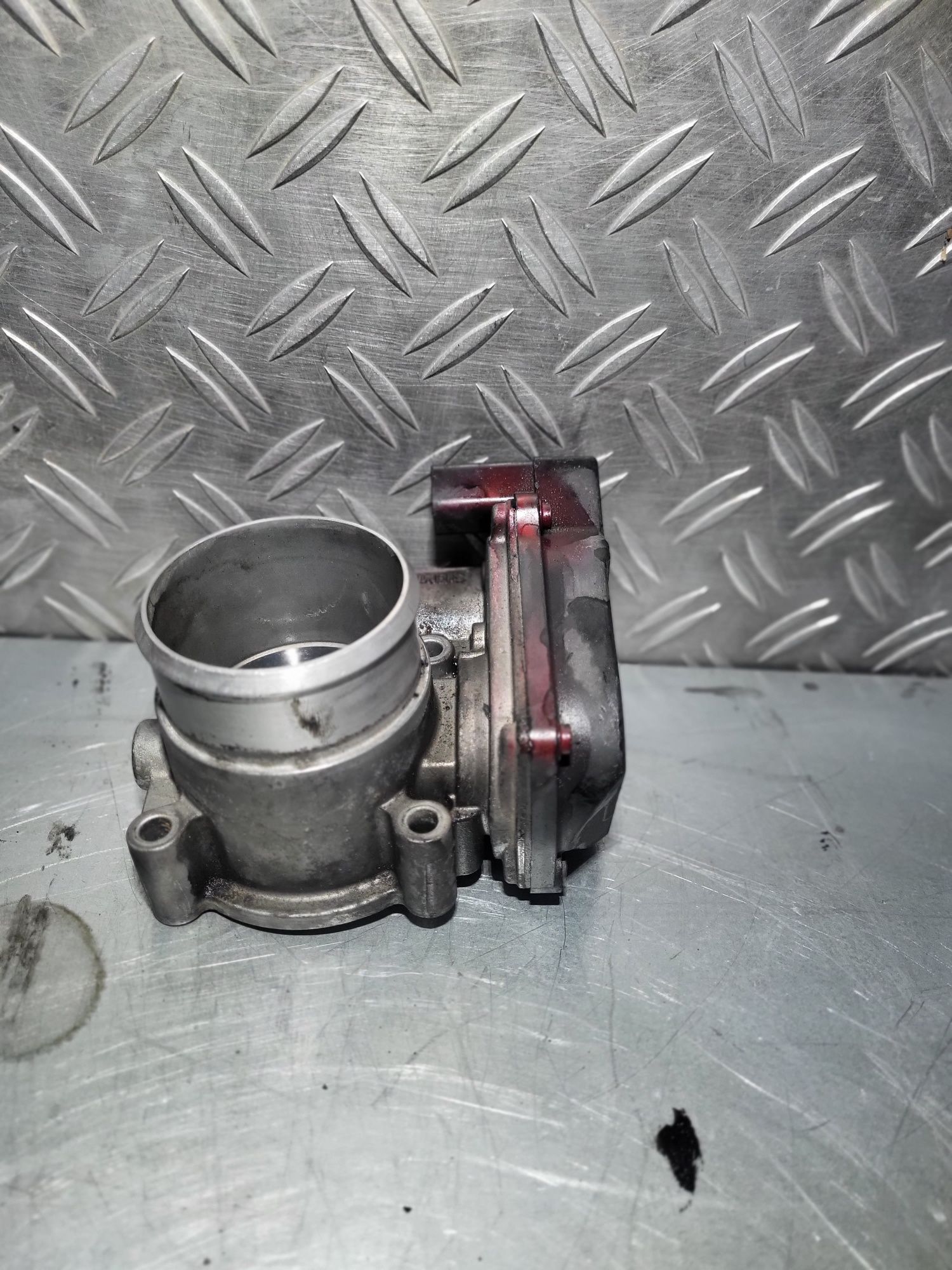 Дроселова клапа за голф 5 GTI 200HP гр. Троян • OLX.bg
