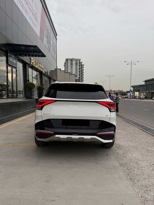 Kia Sportage | 3-позиция | 2023 йил