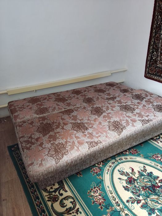 Тахта диван! Срочно!